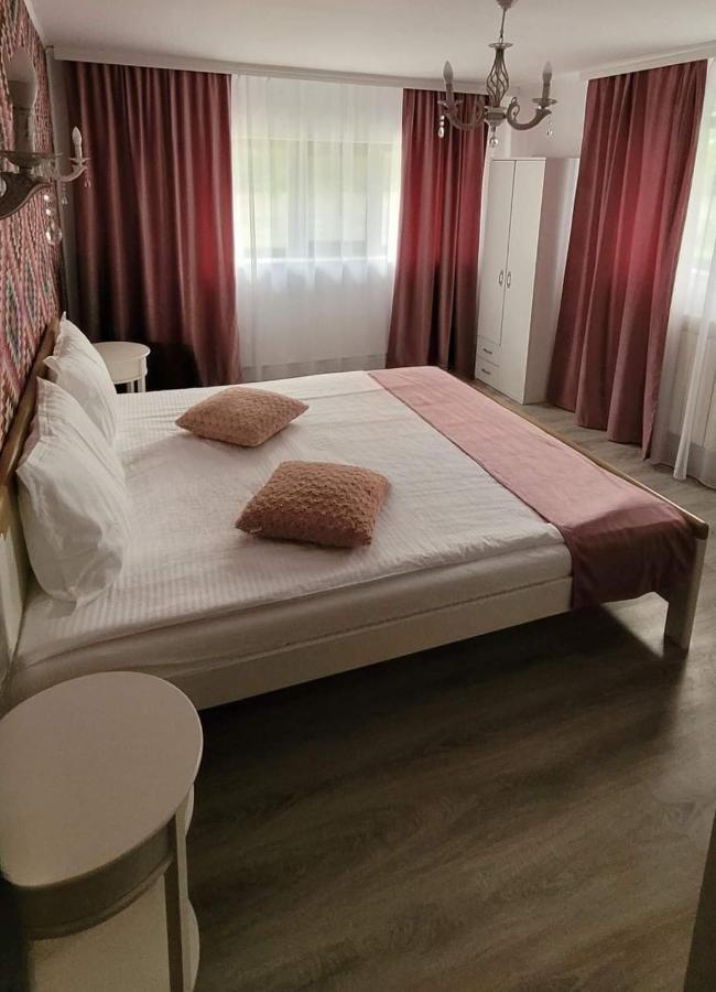 Casa Domneasca Hotel Giurgiu Exterior foto